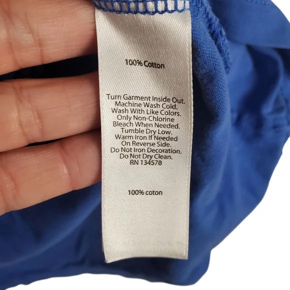 Vineyard Vines Blue Short Sleeve Tee Classic Fit. MED - Picture 4 of 7